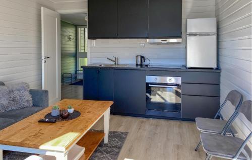 Ulstein Municipality Casa | 2 Bedroom Lovely Home In Ørsta