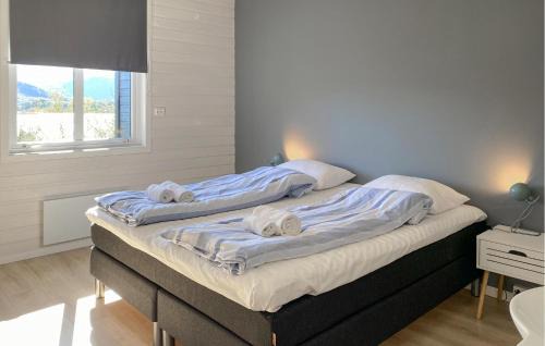 Ulstein Municipality Casa | 2 Bedroom Lovely Home In Ørsta