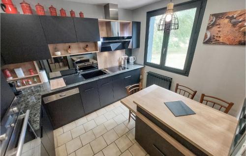 Herry Casa | 2 Bedroom Lovely Home In Herry