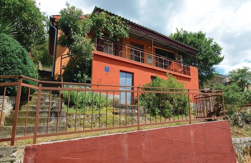 Trget Casa | Hermosa casa de 2 habitaciones en Trget