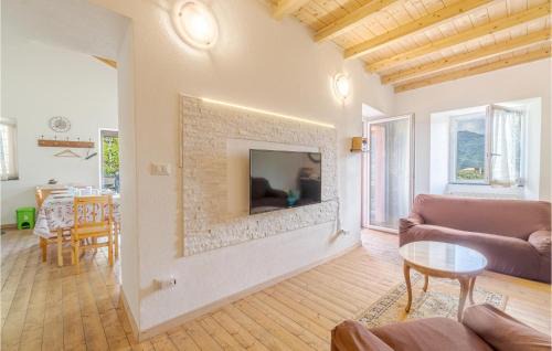 Garbarini Casa | 2 Bedroom Lovely Home In Tribogna
