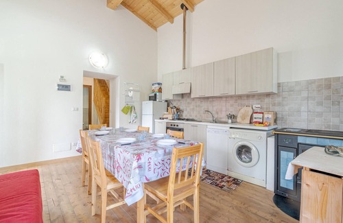 Garbarini Casa | Bonita casa en Tribogna con WiFi