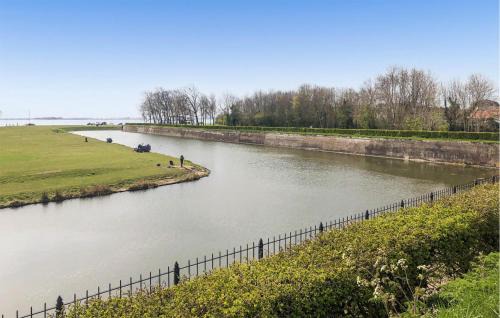 Municipality of Hellevoetsluis Alquiler De Eote | 2 Bedroom Lovely Ship In Hellevoetsluis
