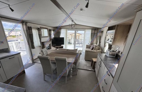 Newton Apartamento | 2 Bedroom Luxury caravan pet friendly Near Beach