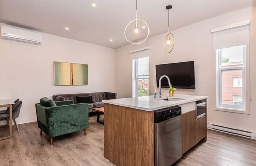 Mile End Apartamento | 2 Bedroom Luxury in the Mile End by Denstays