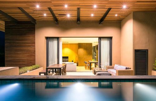 Mu Si Apartamento | 2 Bedroom Luxury Pool Penthouse at ATTA