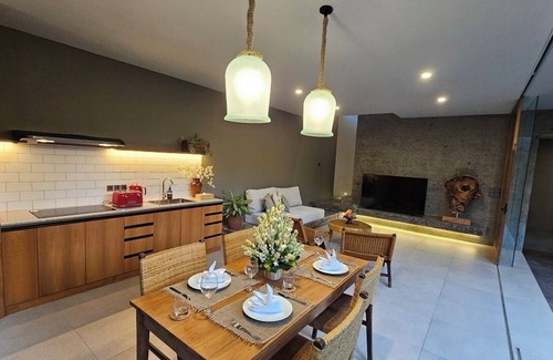 Tanjungbenoa Villa | 2-Bedroom Minimalist Villa in Parerenan #2