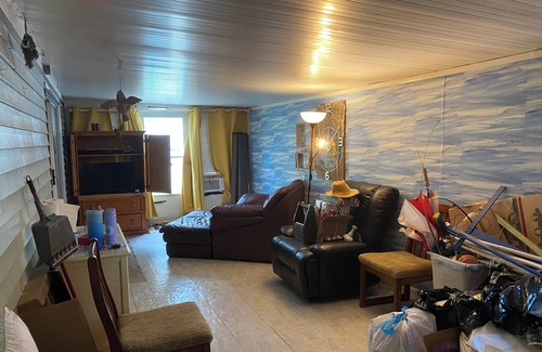 Riverview Casa | 2-bedroom mobile home in fabulous Riverview with fitness room, AC over 55 comm