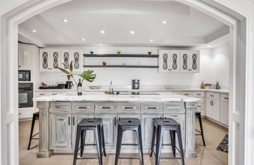 Hopewell Villa | 2-Bedroom MOSAIC Luxury Villa