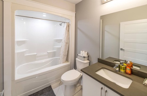 Halifax Casa | 2 bedroom newly basement suite