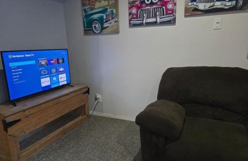 Nipawin Casa | 2 bedroom next to Golf Course