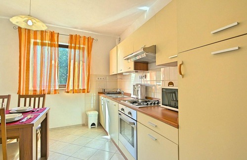 Vrvari Apartamento | Bonito apartamento de 2 dormitorios en.