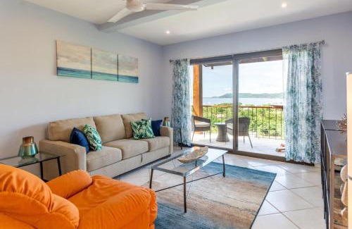 Playa Flamingo Casa | 2-Bedroom Ocean-View Condo with Pool