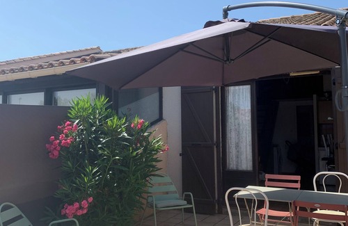 Sainte-Marie-Plage Casa | 2 Bedroom Private vacation home in Sainte-Marie-la-Mer