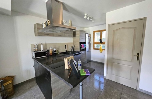 Villers-Cotterets Casa | 2 Bedroom Private vacation home