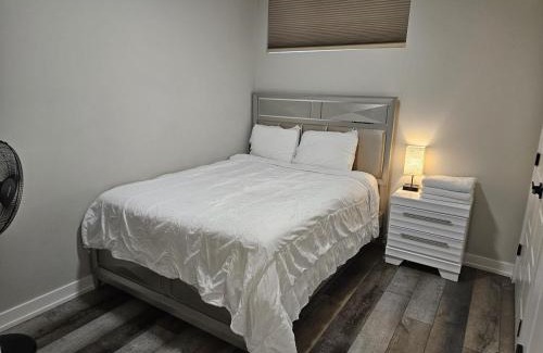 Sage Hill Apartamento | 2-bedroom private entrance suite with full kitchen