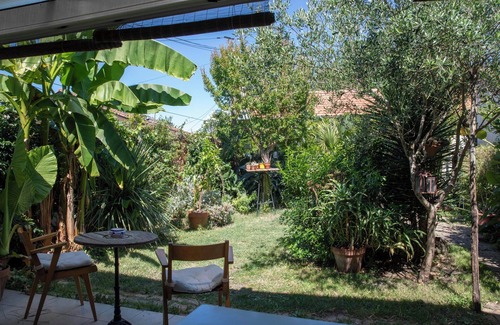 Begles Casa | 2 Bedroom Private vacation home in BÃ¨gles