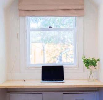 Alexandria Apartamento | 2 Bedroom Renovated Cottage - 1 Stop to Central