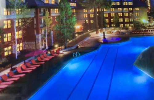 Lakeside Park Complejo | 2-bedroom resort in beautiful South Lake Tahoe with fitness room, WiFi