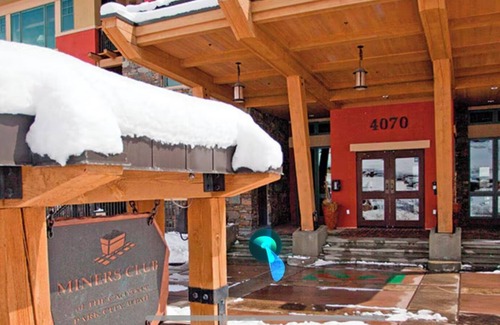 Park City Complejo | 2-bedroom resort in lovely Park City with fitness room, WiFi, AC
