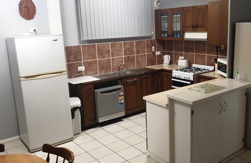 Kalaru Casa | 2 bedroom self contained unit, sleeps +6, five minutes to Tathra Beach