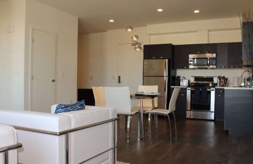Balboa Park Apartamento | 2 Bedroom Single family L-560146 by Houzlet