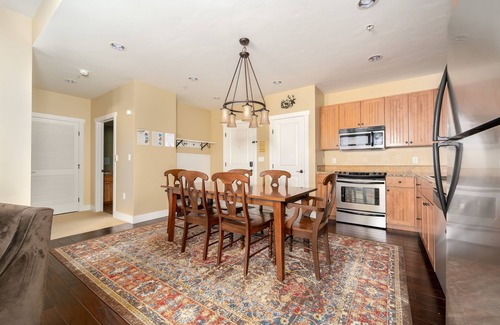 Silvercreek Condominio | 2-Bedroom Ski-In/Ski-Out Condo in Granby Ranch - Your Perfect Mountain Retreat!