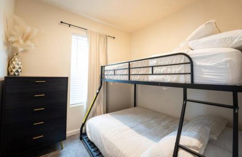 San Luis Obispo Casa | 2-Bedroom SLO Bungalow House
