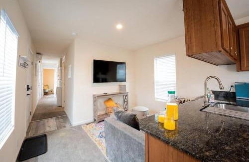 San Luis Obispo Casa | 2-Bedroom SLO Bungalow House