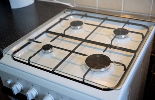 Stoke-on-Trent Apartamento | 2-bedroom- Stoke-on-Trent-Sleeps 5-PetsOk