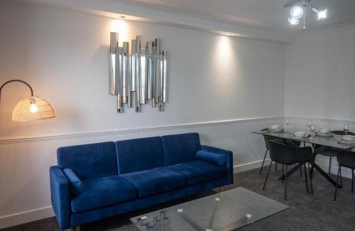 Stoke-on-Trent Apartamento | 2-bedroom- Stoke-on-Trent-Sleeps 5-PetsOk