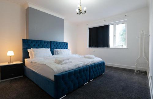Stoke-on-Trent Apartamento | 2-bedroom- Stoke-on-Trent-Sleeps 5-PetsOk