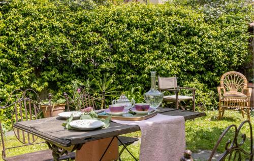 Seravezza Apartamento | 2 Bedroom Stunning Apartment In Seravezza