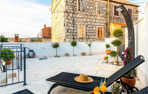 Dracevica Casa | 2 Bedroom Stunning Home In Nerezisca