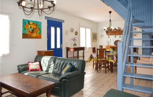 Pleubian Casa | 2 Bedroom Stunning Home In Pleubian