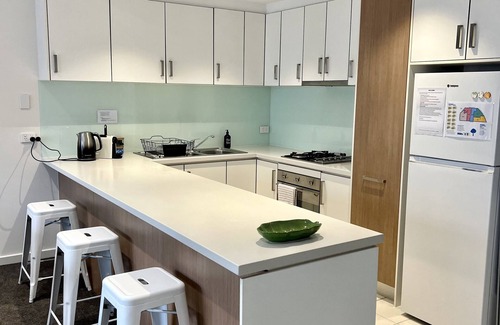 Unley Casa | 2 Bedroom, Stylish Unley townhouse, 3km from city, double garage.
