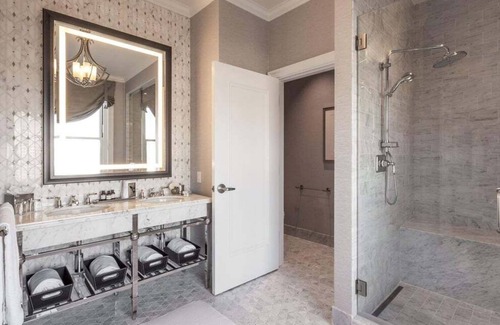 Nob Hill Casa | 2-Bedroom Suite at a 5⭐️ Hotel