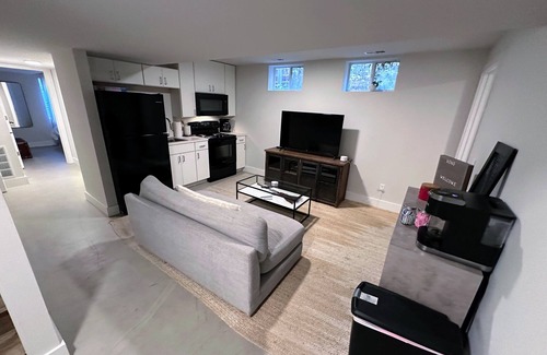 Central West End Apartamento | 2 Bedroom Tower Grove Apartment