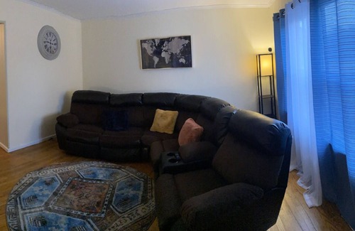 Albany Casa | 2 bedroom town house with game room