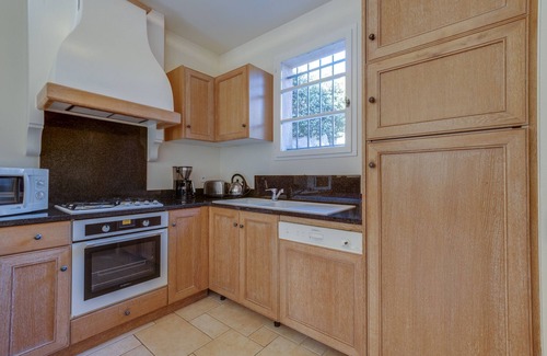 La Motte Casa | 2 BEDROOM TOWNHOUSE WITH GARDEN (N°529)