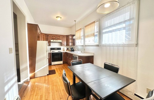 Danville Casa | 2 Bedroom Unit 5 Min to Walk GMC