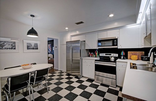 Fondren Casa | 2 Bedroom Unit Near Hospitals in Fondren Jackson