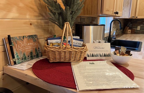 Petoskey Casa | 2-bedroom up north country home with AC, WiFi, near Petoskey. Pet free.