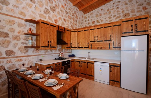 Uzumlu Casa | 2 Bedroom Villa with Secluded Heated Pool & Views