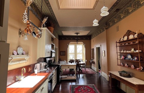 Greenside Park Apartamento | 2 bedroom Waterfront Victorian Apartment