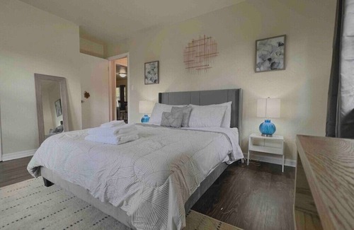 Central Oklahoma City Apartamento | 2 bedroom with fenced yard near the ZOO
