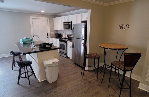 East Durham Casa | 2 bedrooms 1 bath (duplex) in East Durham. Unit B