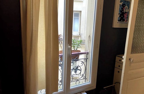 19th Arrondissement Apartamento | 2 bedrooms apartment, Buttes Chaumont 75019 Paris