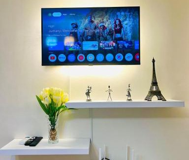 Mandurriao Apartamento | 2 Bedrooms Budget Friendly Condotel in Iloilo City