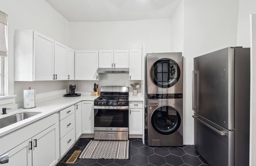 North Charleston Apartamento | 2 Bedrooms - Close to Park Circle and Downtown!